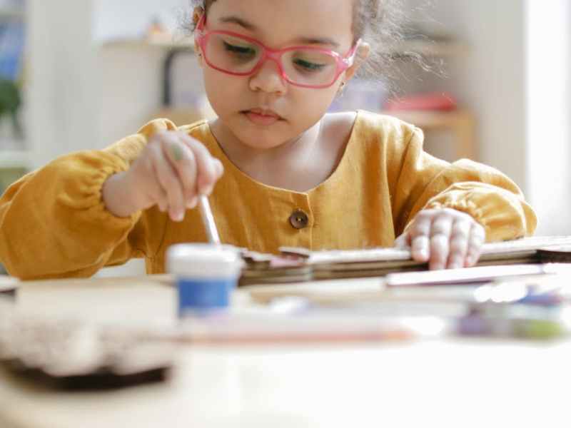 Screen-Free Activities for Kids This Fall: 20 Ideas to Spark&nbsp;Creativity